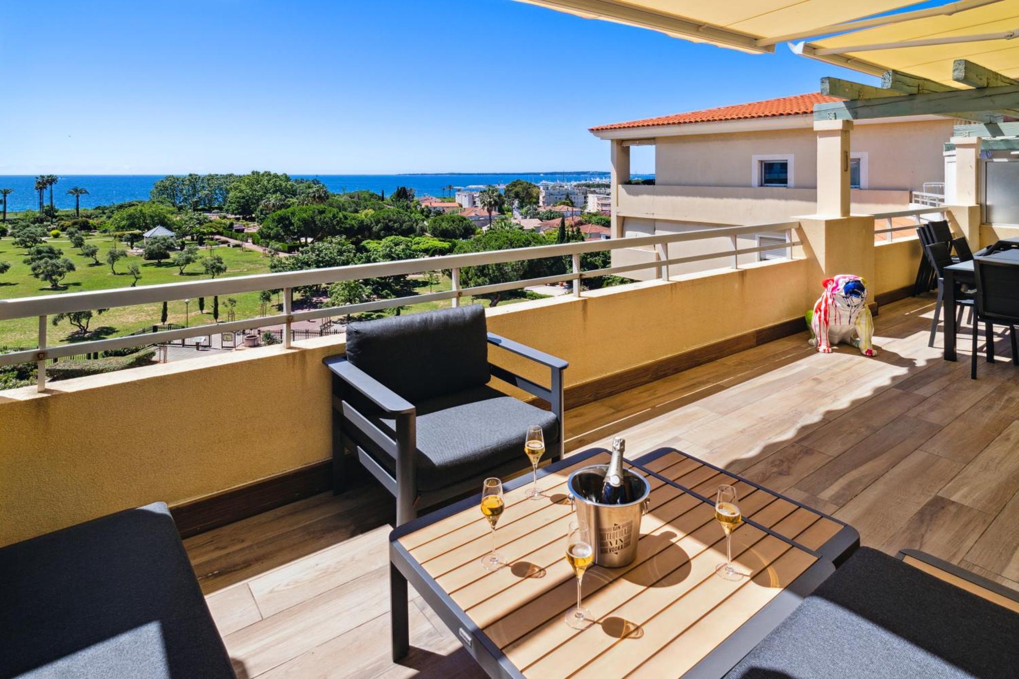 Duplex Villa Les Pins 89M2 Et Terrasse 30M2 Антіб Екстер'єр фото